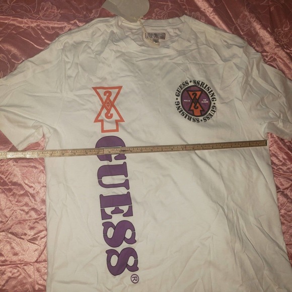 NEW GUESS x 88rising T-shirt Men Size Medium head in the clouds Graphic - Picture 8 of 9